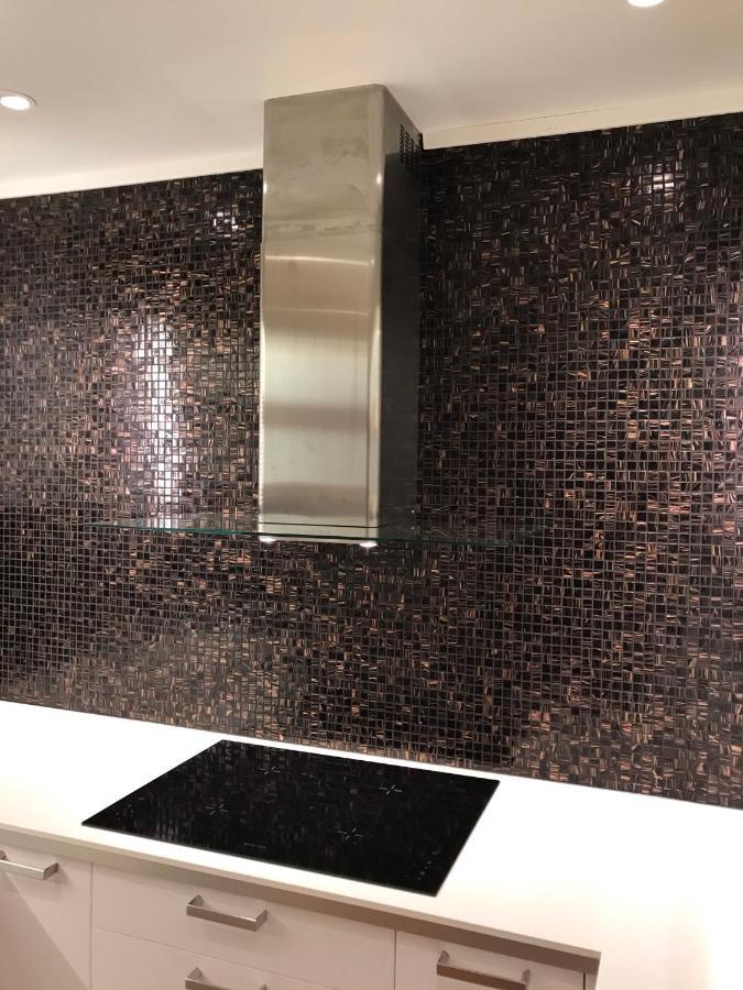 Villa Med Jacuzzi Og Nydelig Utsikt Gravdal  المظهر الخارجي الصورة